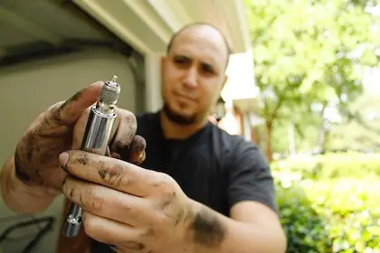 How to know if a Chainsaw spark plug is bad