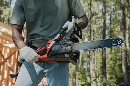 Can i use any oil for my chainsaw