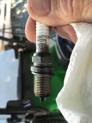 What causes bad spark plugs