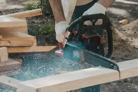 What are teeth per inch (TPI) on a chainsaw?